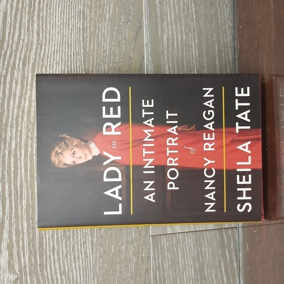 Lady in red an intimate portrait of Nancy Regan hard back - Picture 1 of 4